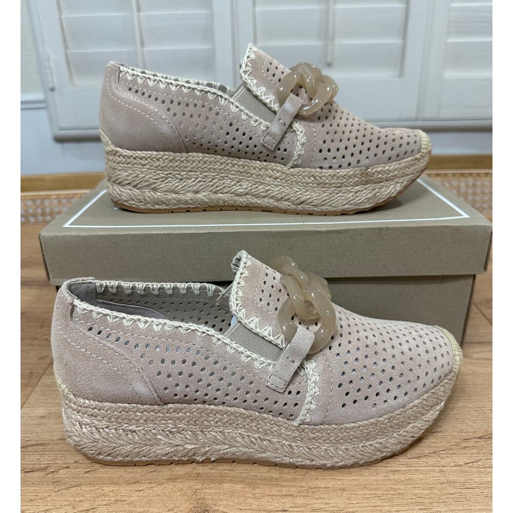 Dolce Vita Jhenee Espadrille Perforated Taupe Suede Sz 8 NIB Chunky Chain Detail - Picture 2 of 14